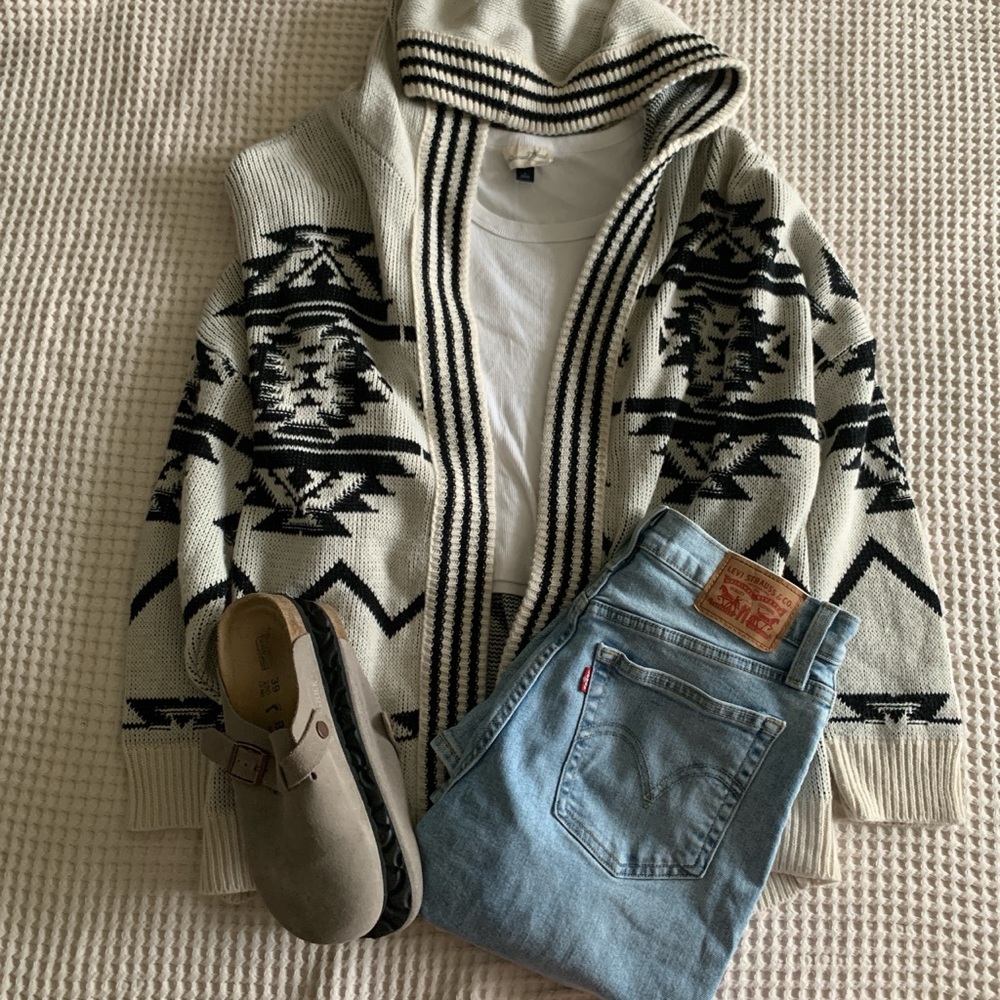 Ecote Cream and Black Patterned Hooded Cardigan Sweater